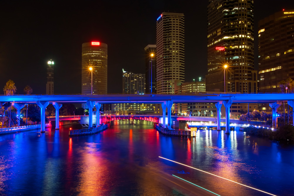 The lighting of Tampa's bridges